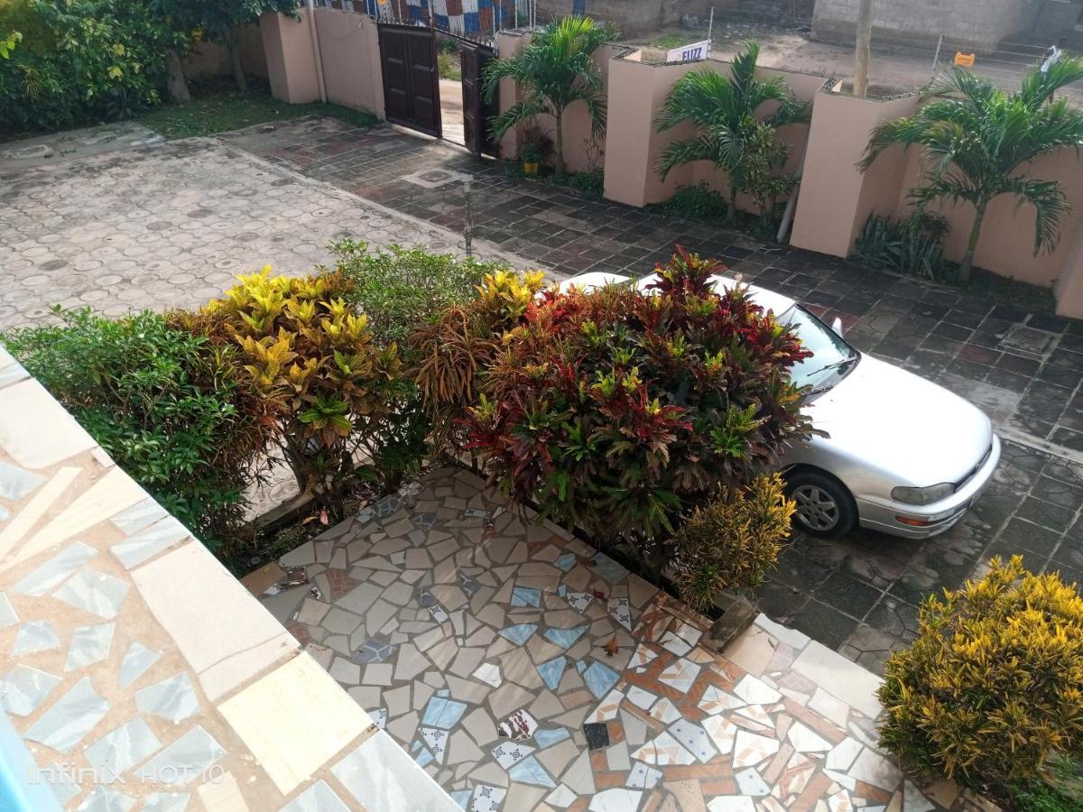 Elizz Guest House Janman Exterior photo