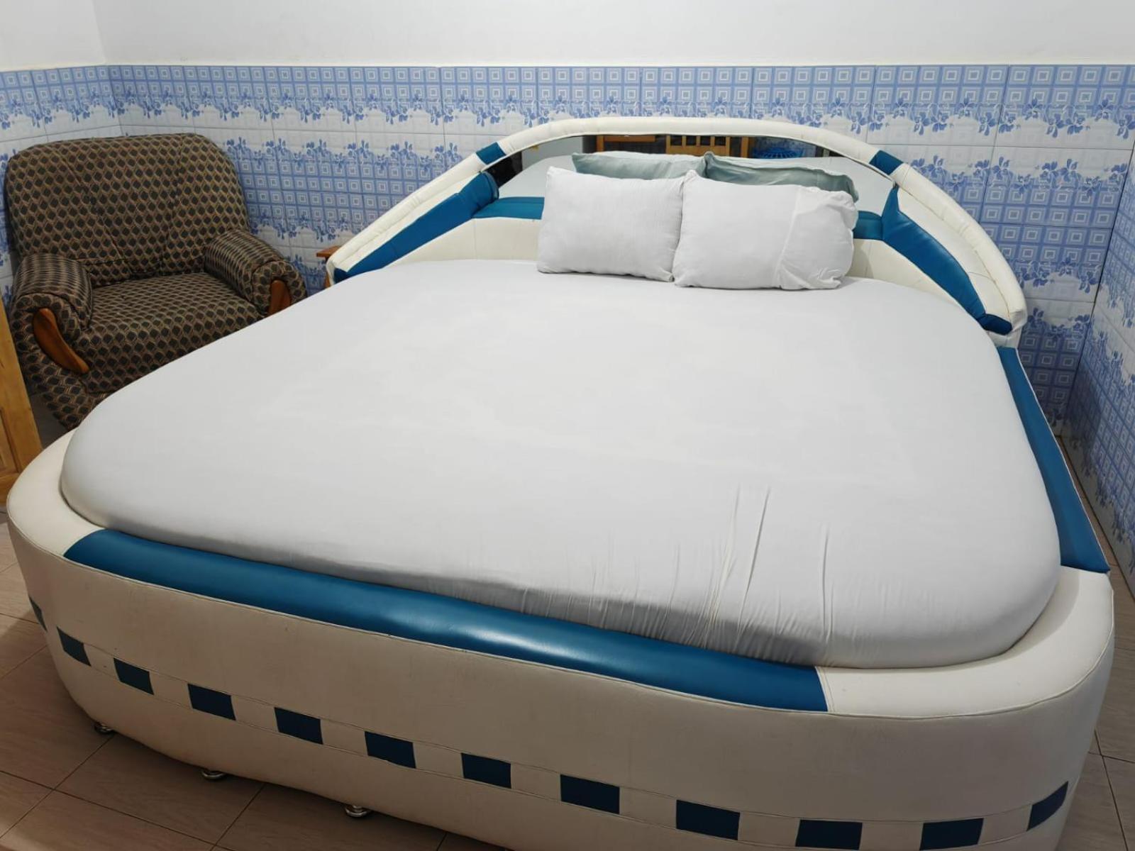 Elizz Guest House Janman Exterior photo