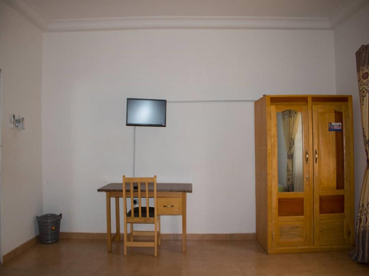 Elizz Guest House Janman Exterior photo
